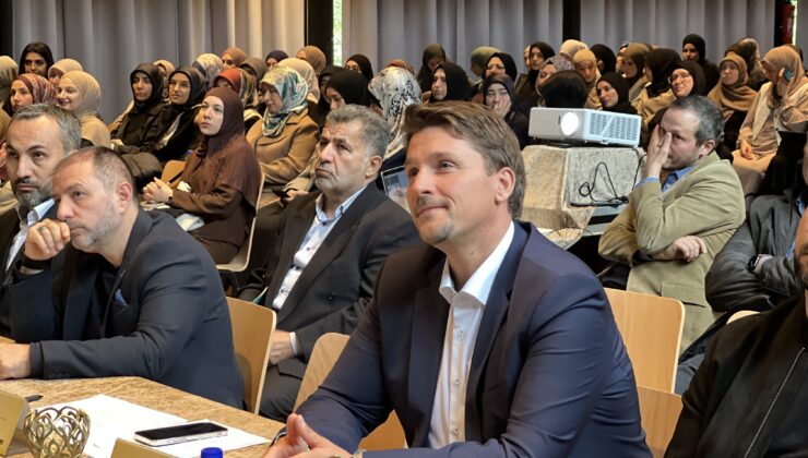 Troisdorf Belediye Başkanı, IGMG Köln Programında konuştu; “Kurtarılan Her Can Değerlidir!..”