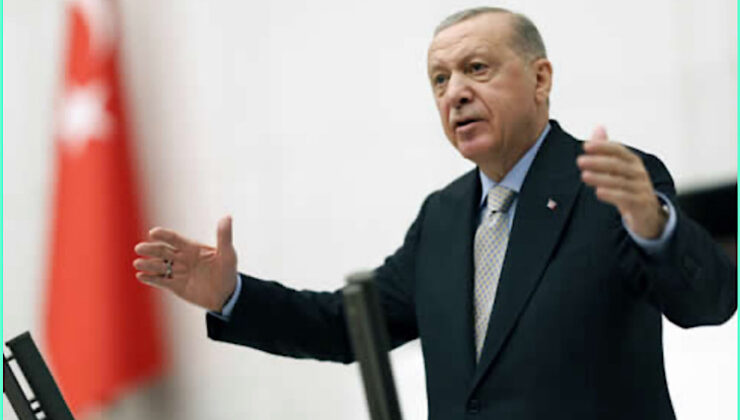 Türkiye’de tek bir meşruiyet kaynağı vardır; o da aziz milletimizin tertemiz iradesidir.