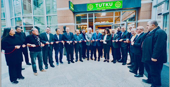 Frankfurt’ta Yepyeni Bir Marka; ‘Tutku Türk Mutfağı’ Dualarla Açıldı