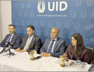 UID Köln’de Uluslararası Toplum Akademisi’ni tanıttı