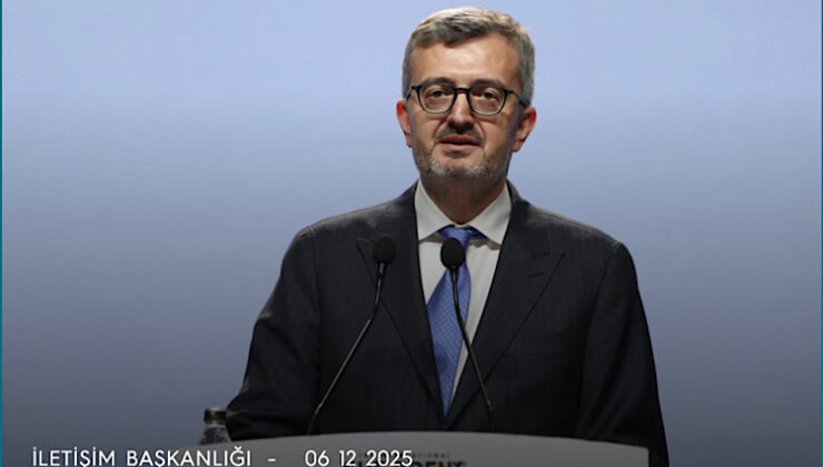 İletişim Başkanı Duran: “Çocuklarımızın dijital dadıları onlara kültür ve değerlerimizi aktarmalıdır”