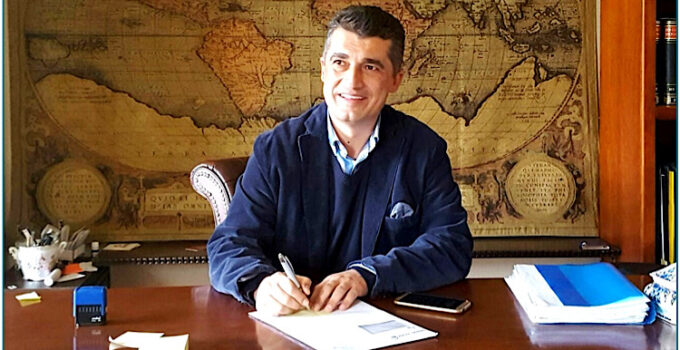 INOSAM: “Riyakar Avrupa Can Çekişiyor; Akrep Sahibini Sokmaya Başladı!..”