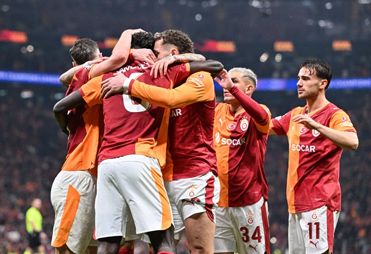 Galatasaray, tarihi gecede Juventus’u 5-2 yenerek tur kapısını araladı