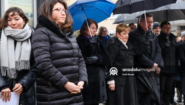 Almanya’daki ırkçı terör saldırısında yaşamını yitirenler 6. yılında Hanau’da anıldı