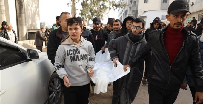 İsrail’in Gazze’ye saldırılarında can kaybı 72 bin 73’e yükseldi