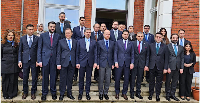 Bilal Erdoğan Almanya Köln’de STK’ları ziyaret etti