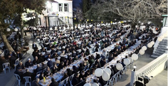 Yunanistan’da Gönül Sofrası!..