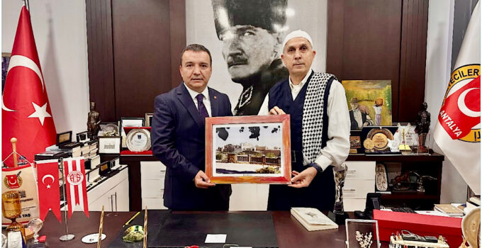 Türk Dünyası’ndan Antalya Gazeteciler Cemiyeti’ne ziyaret