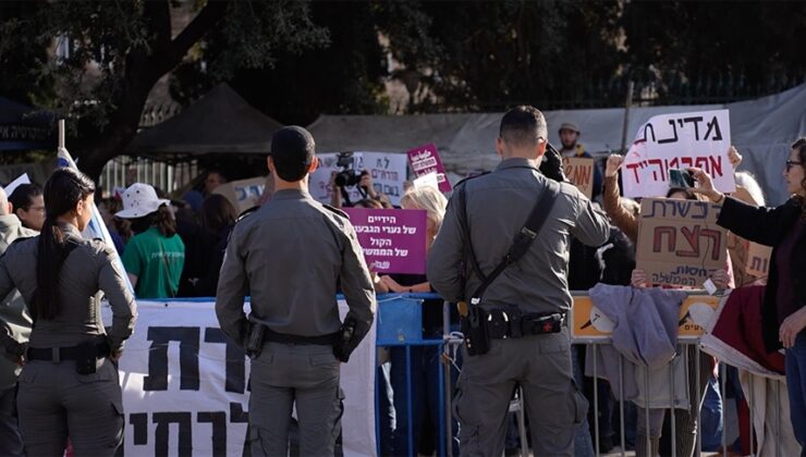 İsrail polisi, Filistinli esirlere idam cezasını protesto eden göstericilere müdahale etti