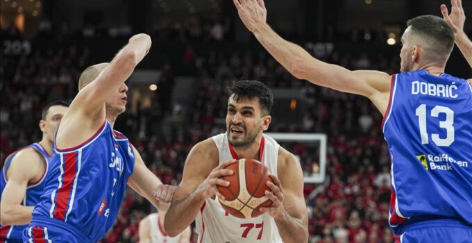 A Milli Erkek Basketbol Takımı, 2027 Dünya Kupası Elemeleri’nde Sırbistan’ı yendi