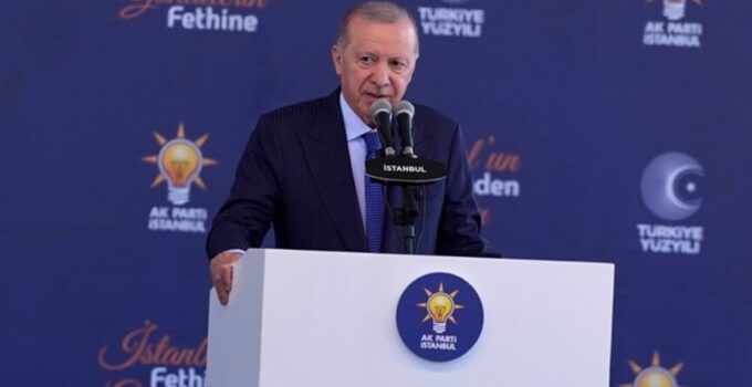 Cumhurbaşkanı Erdoğan: İstanbul’un fethi, dünyanın gözbebeği bir şehirde karanlığın aydınlığa tebdilidir