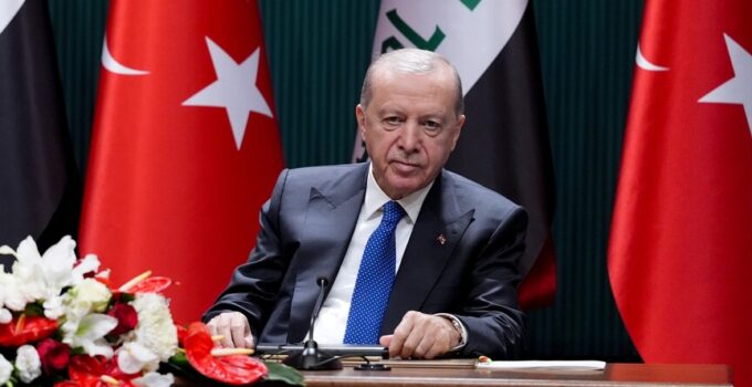 Cumhurbaşkanı Erdoğan: Bölgemizin kalkınma, refah, huzur ve istikrarla anılması için çaba gösteriyoruz