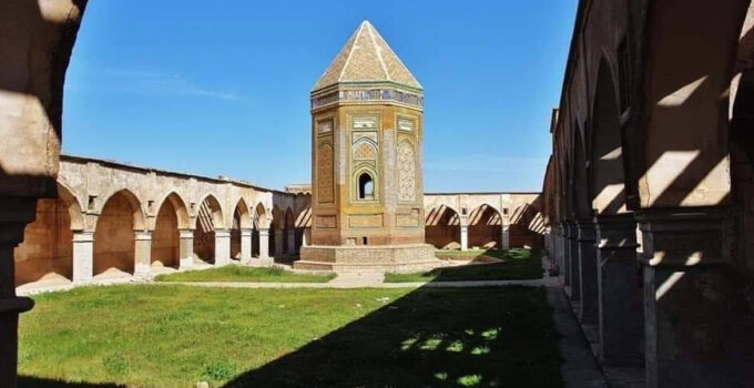 Kerkük ve Nahçıvan’da iki tarihi eser bir elmanın iki yarısı gibidir