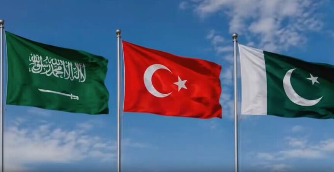 Yunan Kathimerini gazetesi: Mekke Anlaşması Yunanistan’ın bölgesel planlarına zarar veriyor