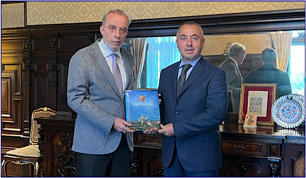 Macaristan Fahri Konsolosu Şahbaz’dan Büyükelçi Dr. Gürsel Dönmez’e Ziyaret
