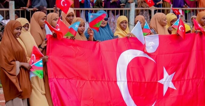 Somali’de Türkiye’ye destek gösterileri düzenlendi