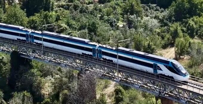 Milli hızlı tren için seri üretim başladı
